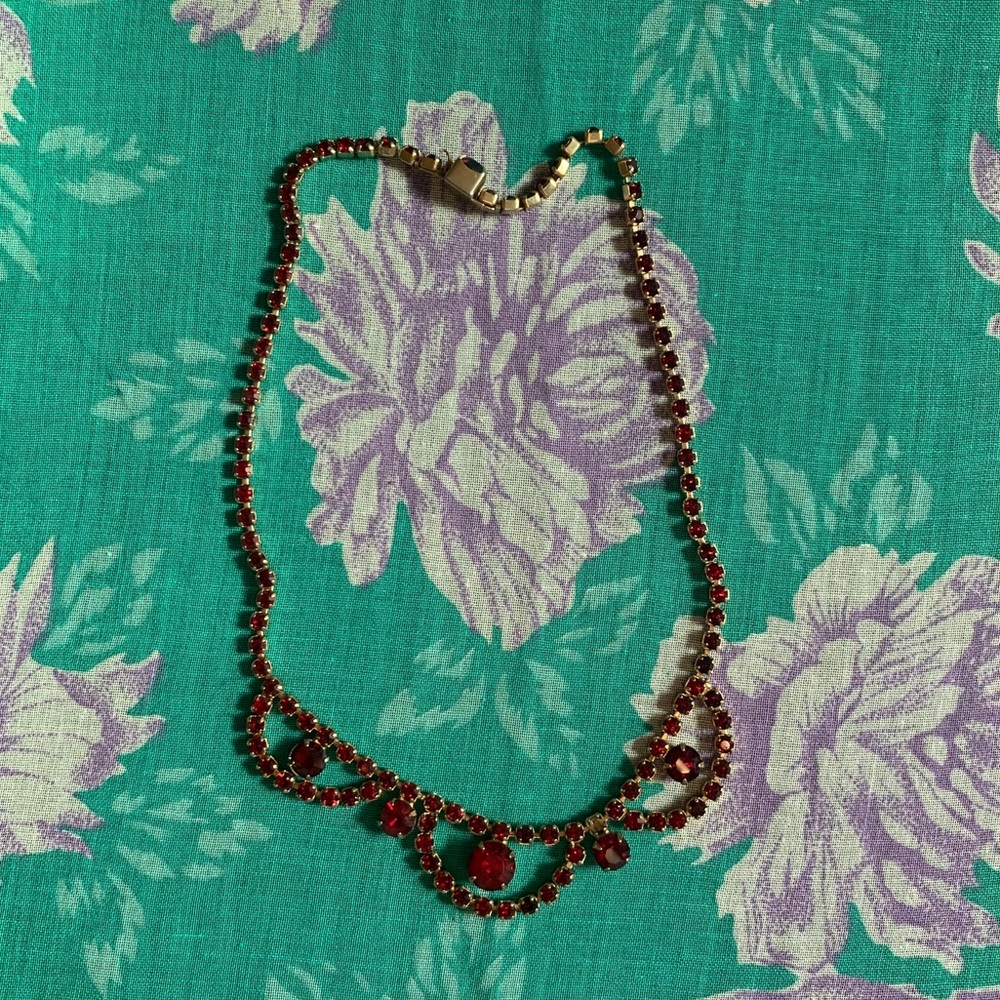 Necklace bundle - Picture 3 of 4